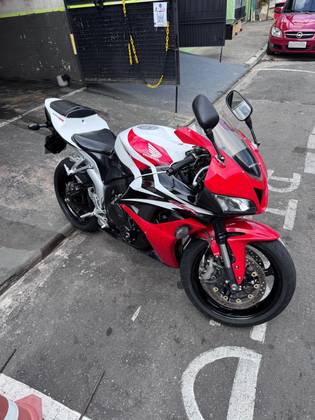 HONDA CBR 600RR 